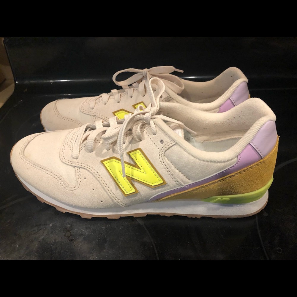 Jcrew New Balance 696 size 10
